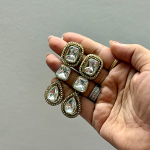 Heritage Shine Earrings