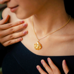 Golden Minimal Anti-Tarnish Pendant Set